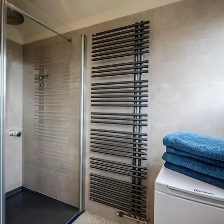 公寓 Heinrich Und Rosa In Saale