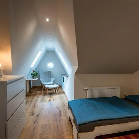 Heinrich Und Rosa In Saale ナウムブルク