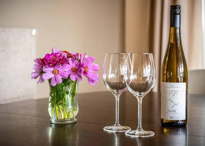 Heinrich Und Rosa In Saale * Naumburg (Saale)