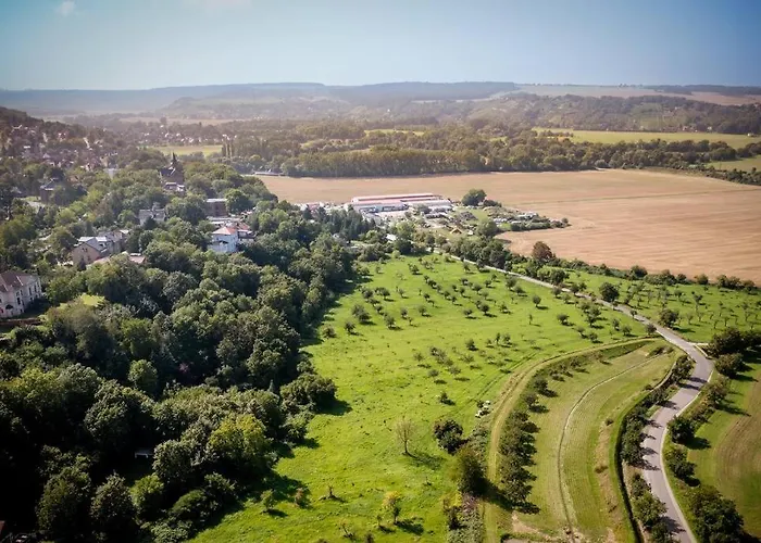 Heinrich Und Rosa In Saale * Naumburg (Saale)
